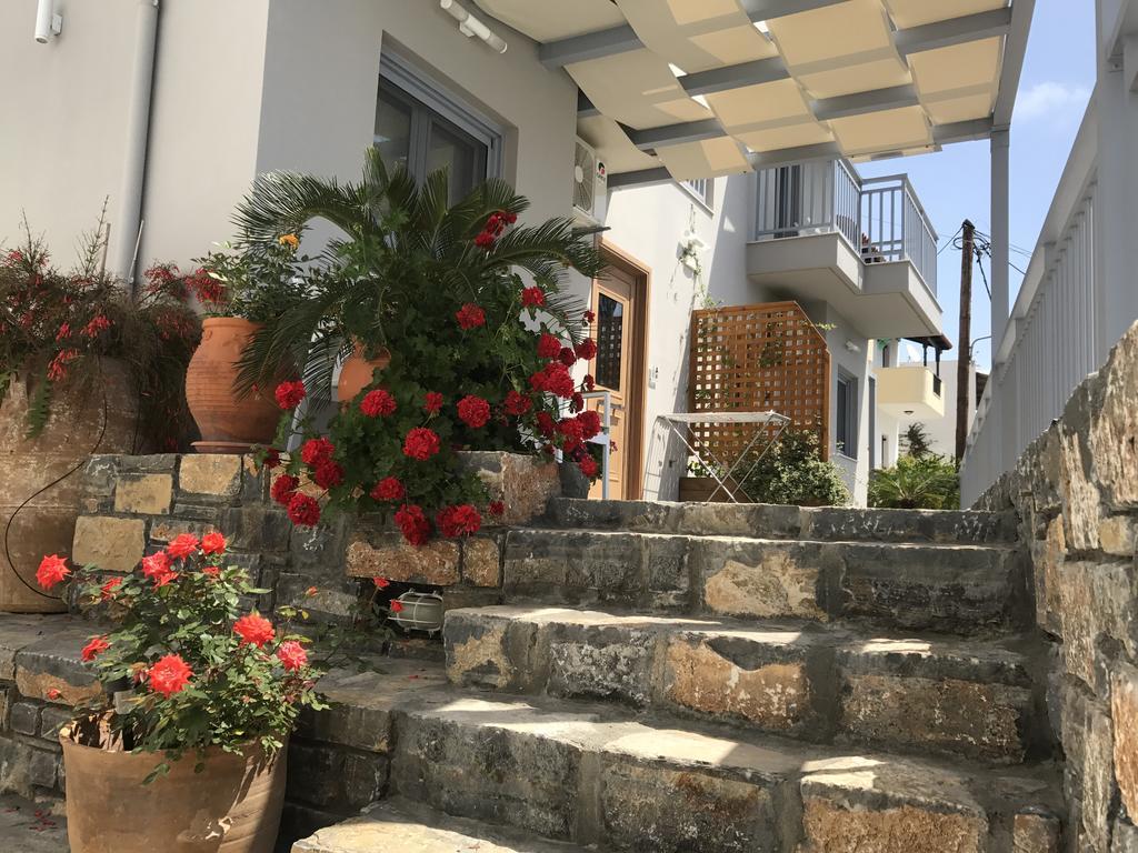 Athina Residence เลนทาส ภายนอก รูปภาพ