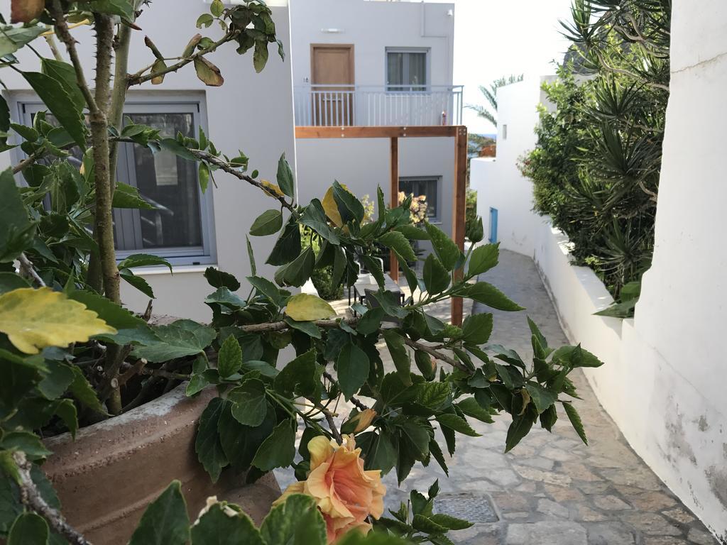 Athina Residence เลนทาส ภายนอก รูปภาพ