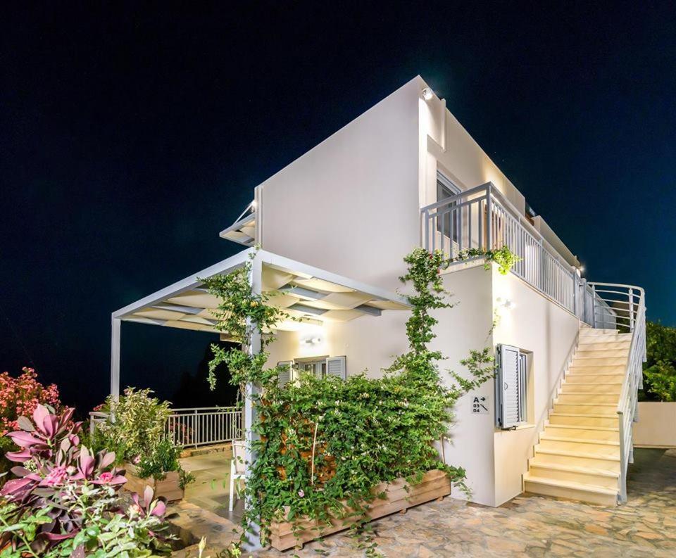 Athina Residence เลนทาส ภายนอก รูปภาพ